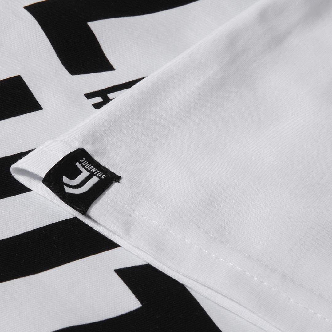 Life is a matter of Black and White Juventus T-shirt - Juventus ...