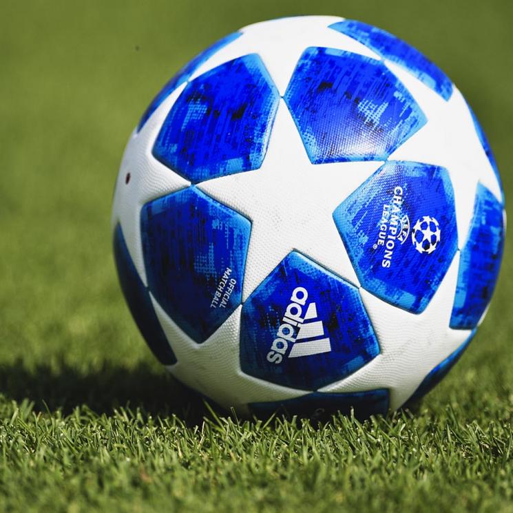 Balle Adidas Original UEFA Ligue des Champions 2022 2023 Nouveau Avec  Emballage