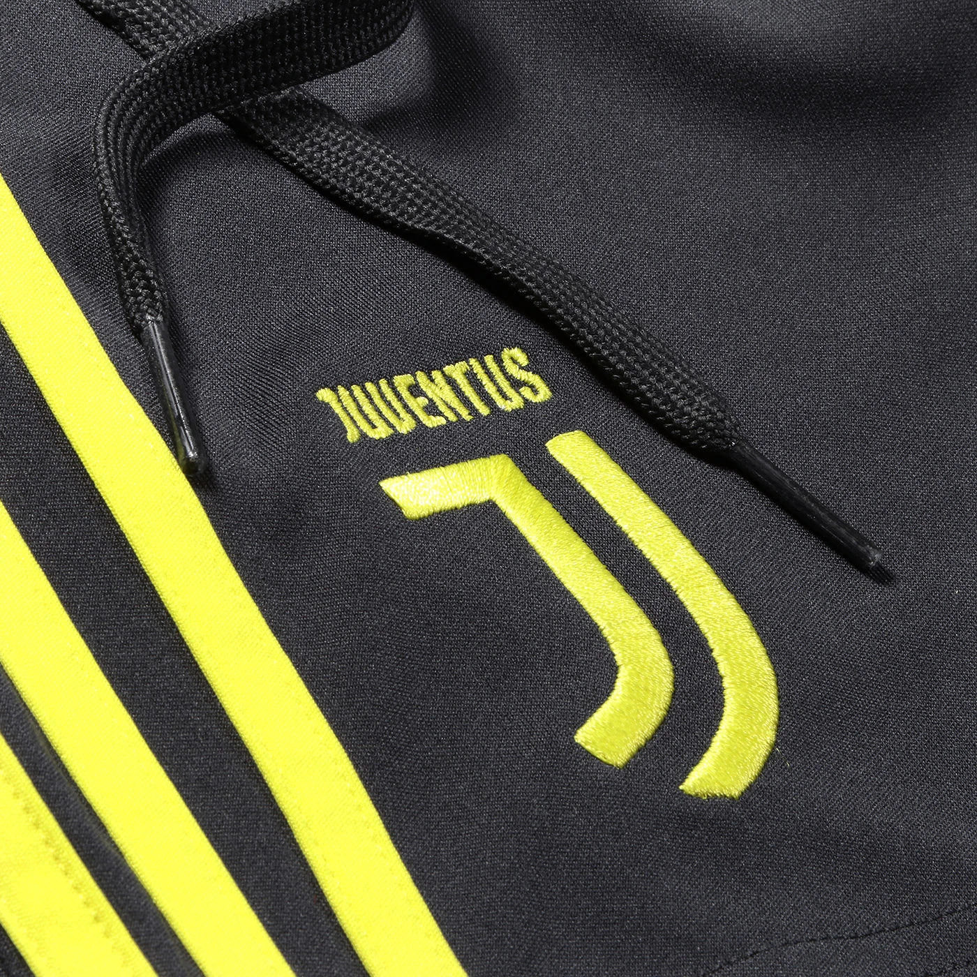 Juventus 黒/黄色 ストライプシャツ Juventus 黒/黄色 ストライプシャツ 0d2ffcd6aed32ddff4f4a995039953
